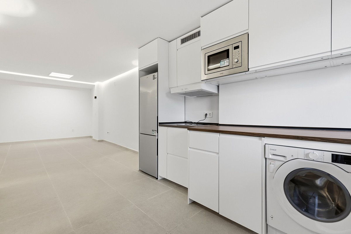 Middle Floor Apartment bilde 4