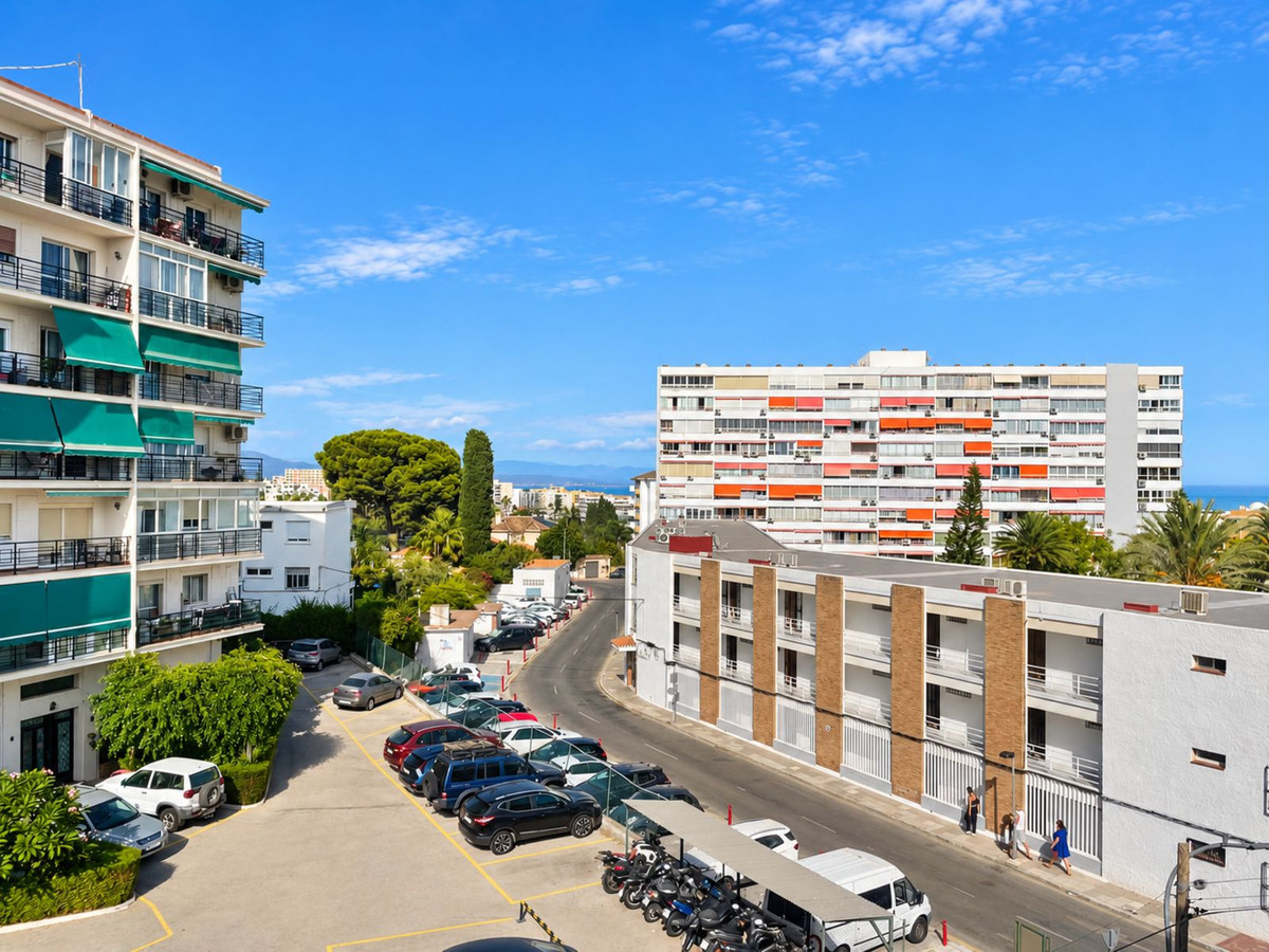 Middle Floor Apartment bilde 22