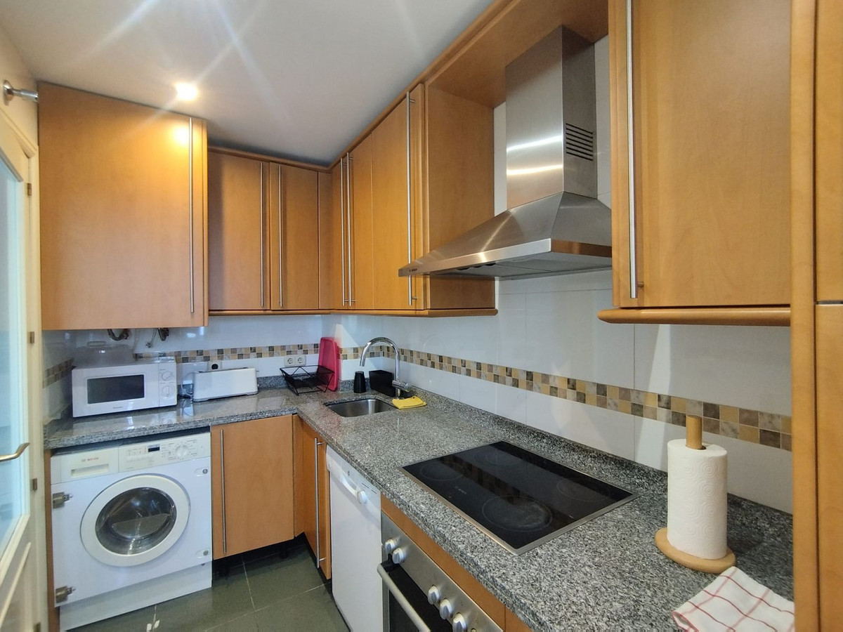 Middle Floor Apartment bilde 16