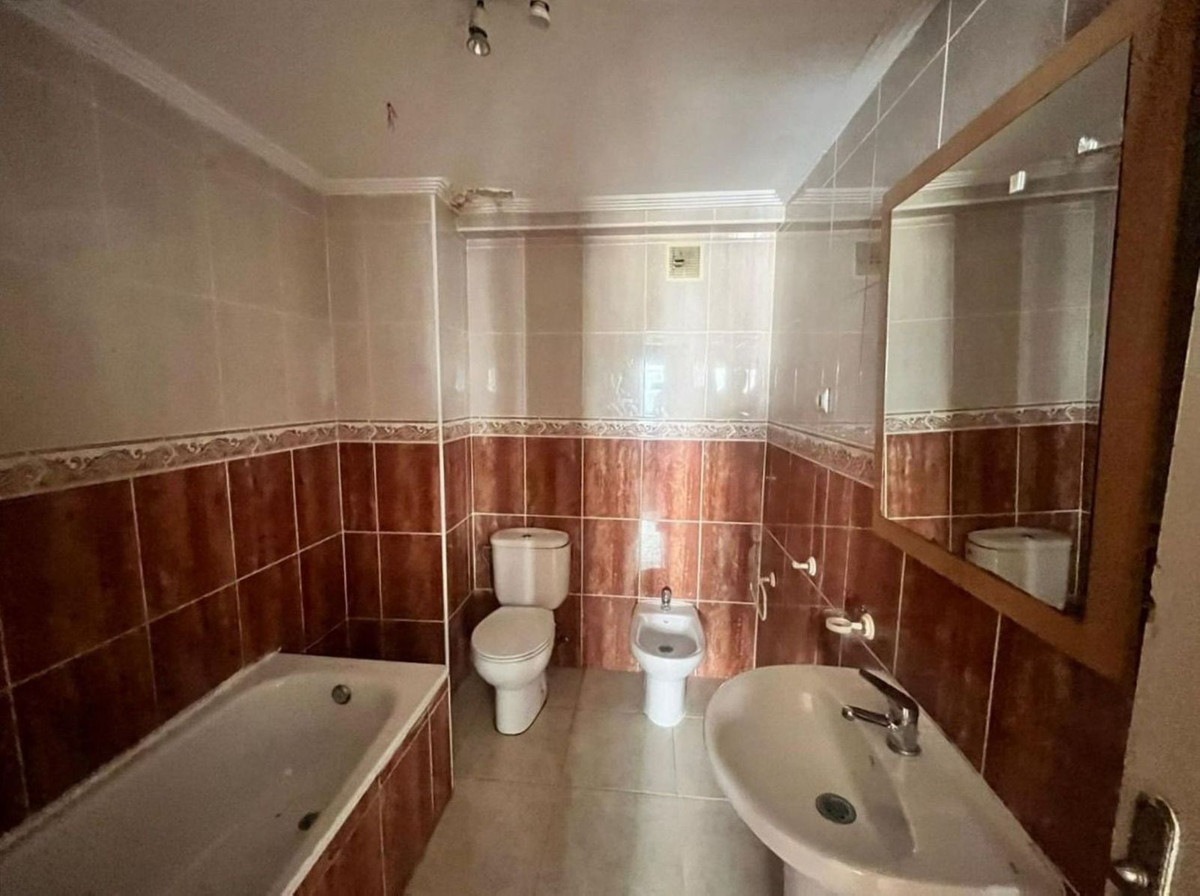 Middle Floor Apartment bilde 8
