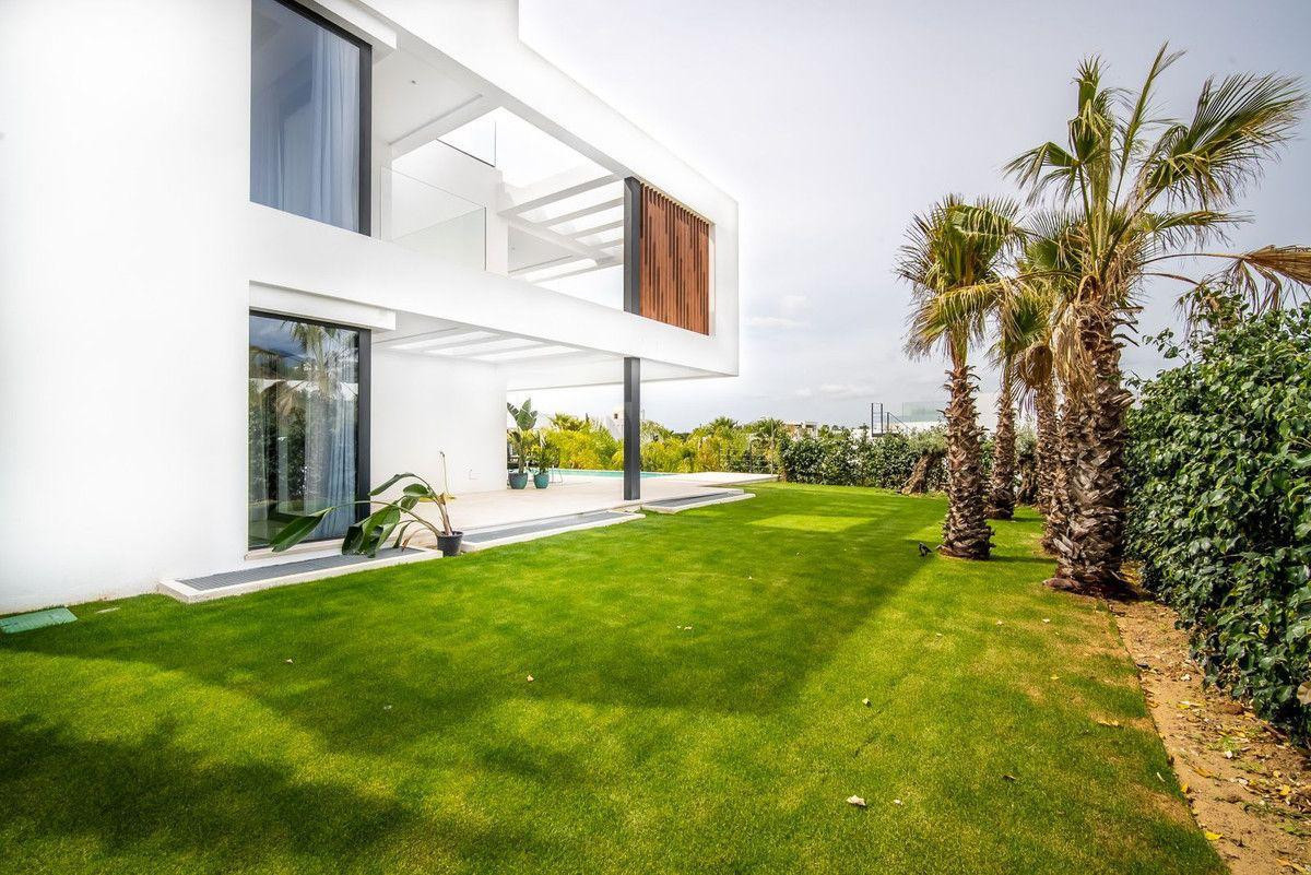 Detached Villa bilde 24