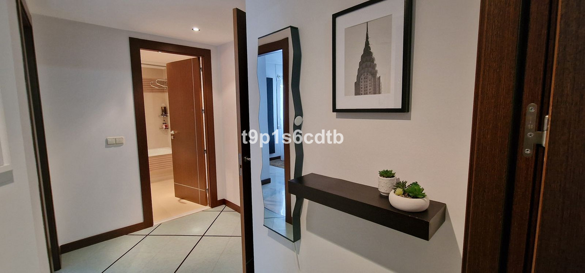 Middle Floor Apartment bilde 32