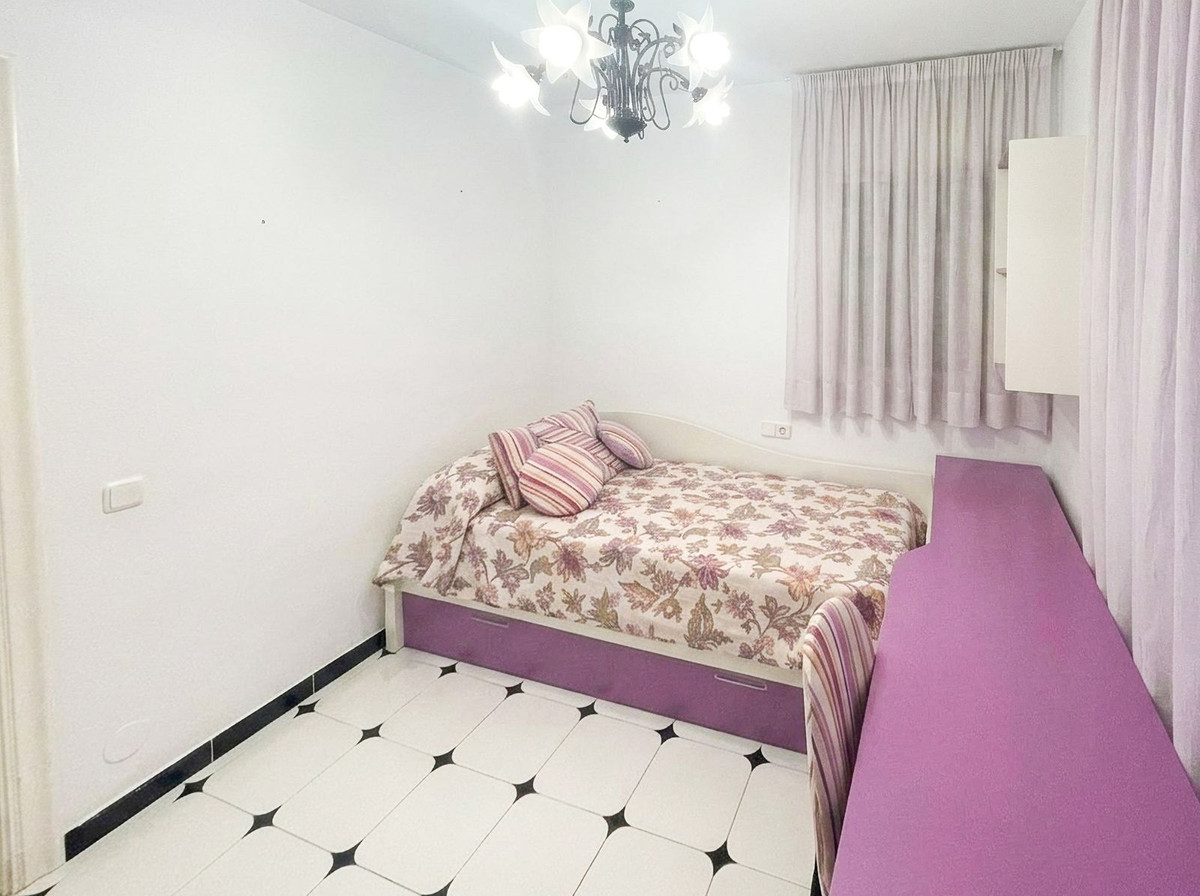 Middle Floor Apartment bilde 8
