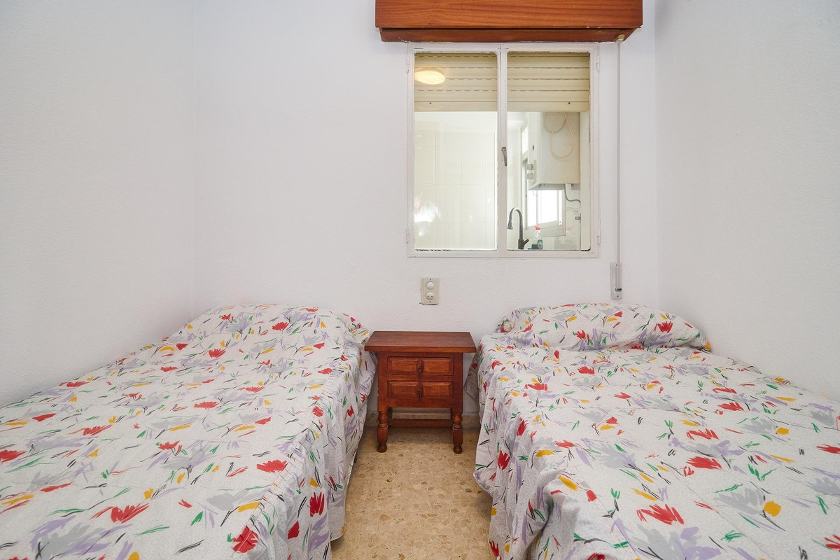 Middle Floor Apartment bilde 25
