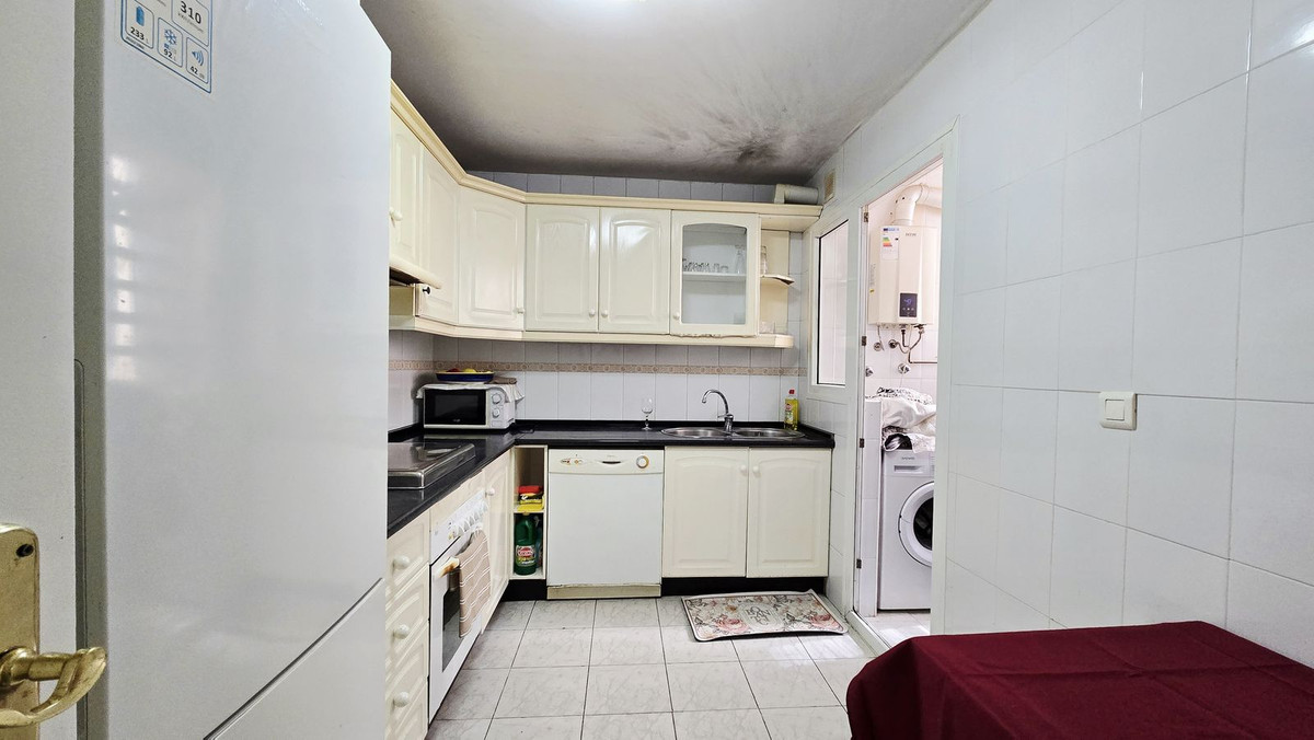 Middle Floor Apartment bilde 6