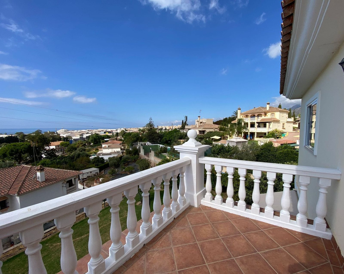 Detached Villa bilde 17