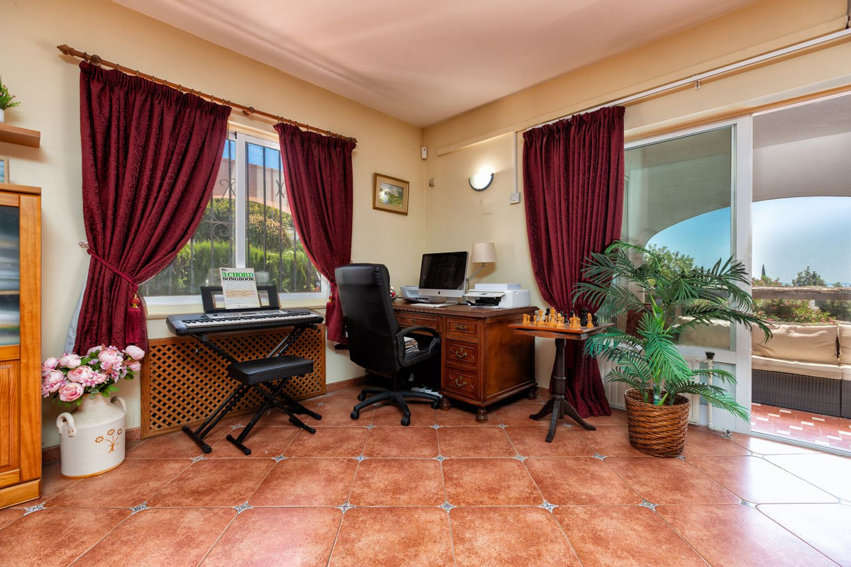Detached Villa bilde 15