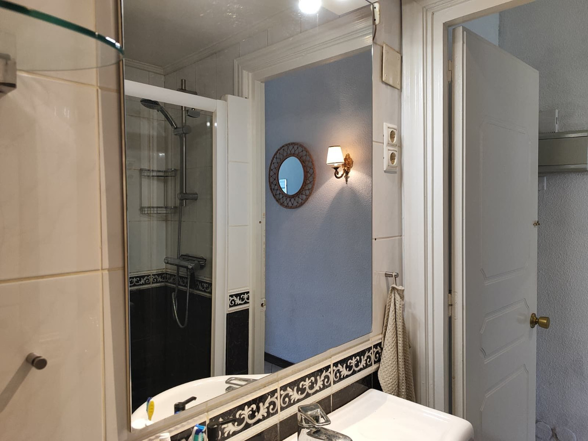 Middle Floor Apartment bilde 35