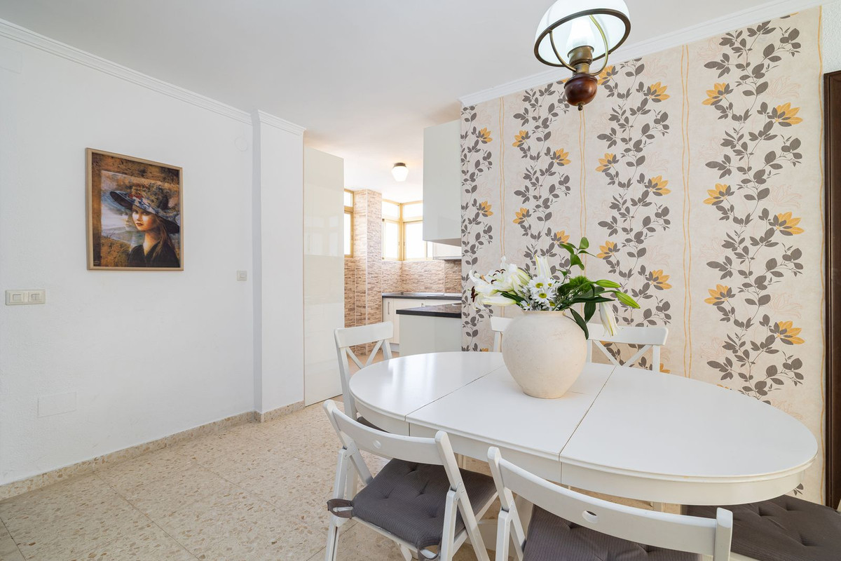 Middle Floor Apartment bilde 11