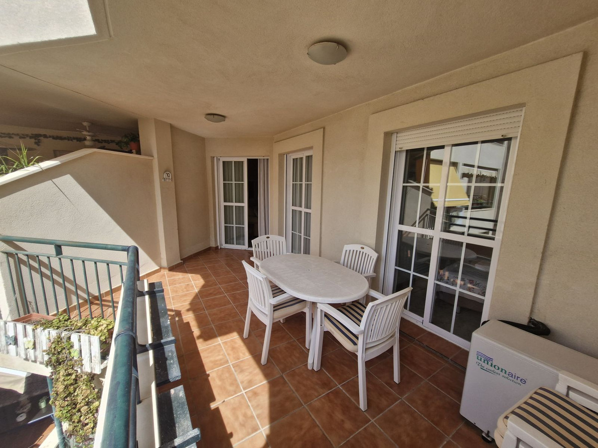 Middle Floor Apartment bilde 2