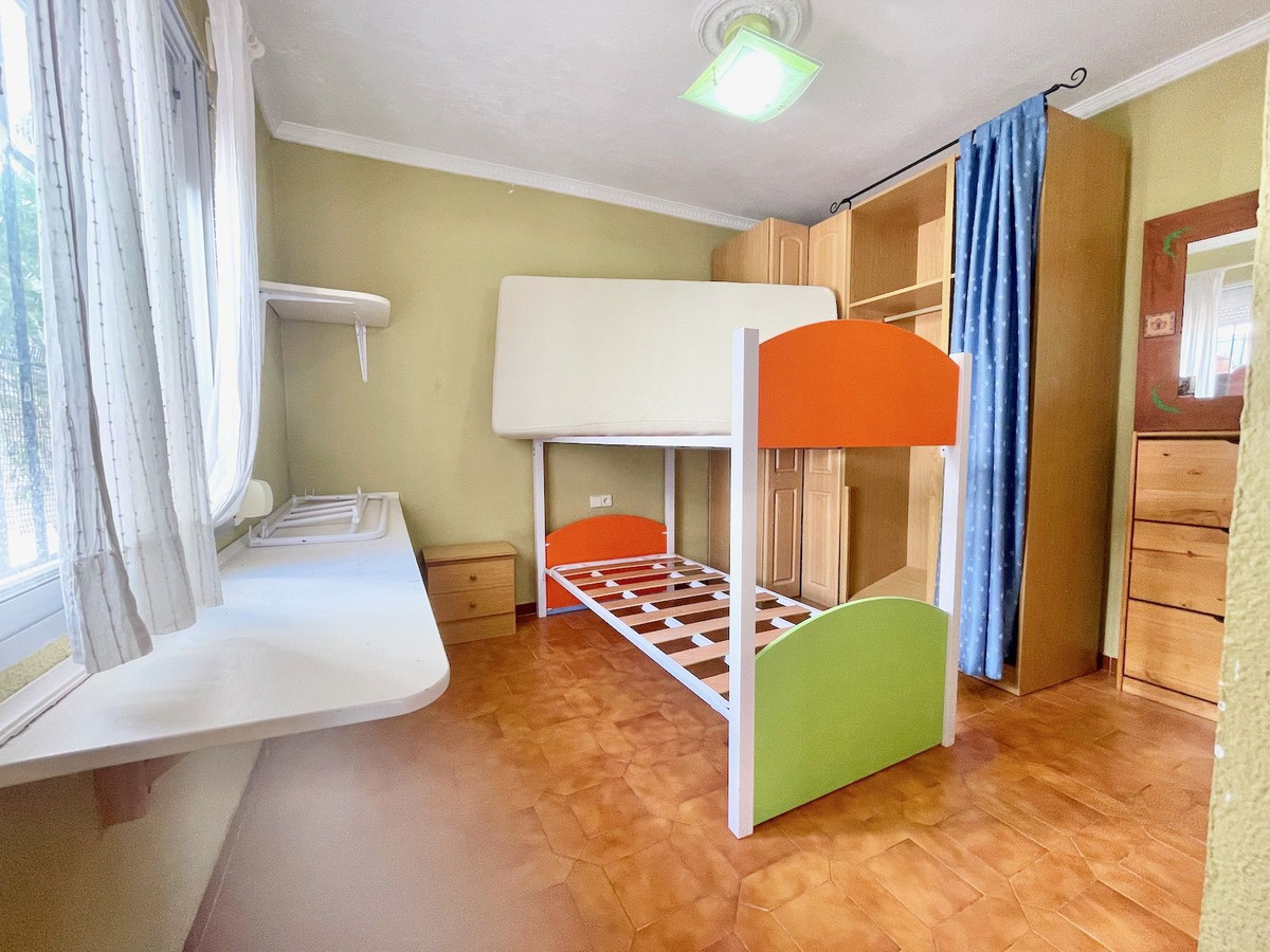 Middle Floor Apartment bilde 10