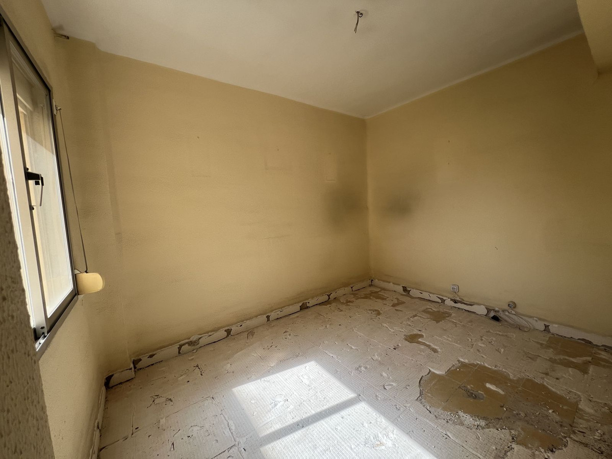 Middle Floor Apartment bilde 10