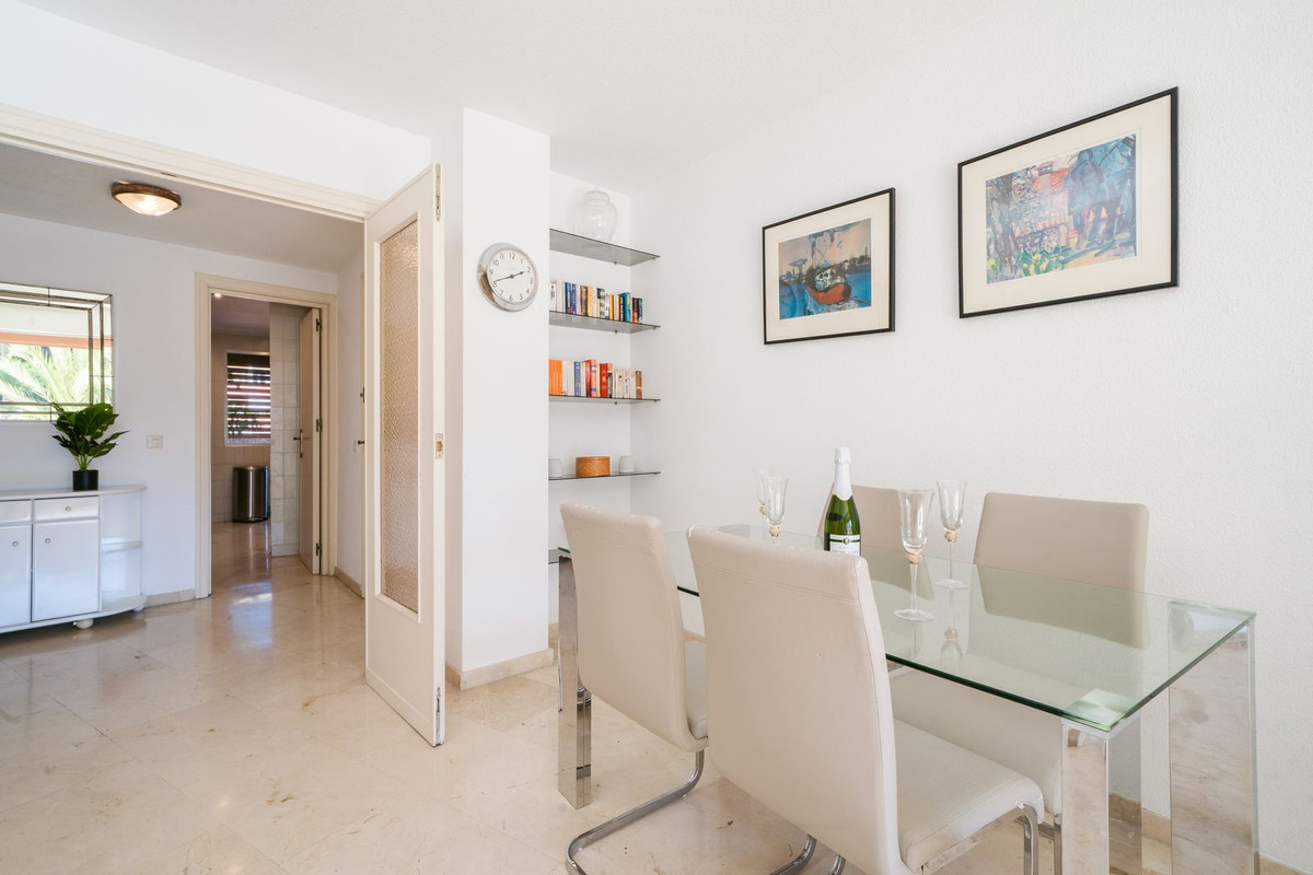 Middle Floor Apartment bilde 11