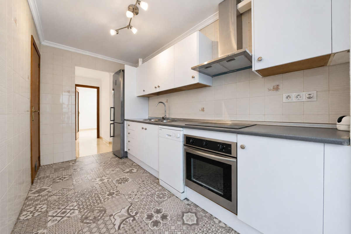 Middle Floor Apartment bilde 33