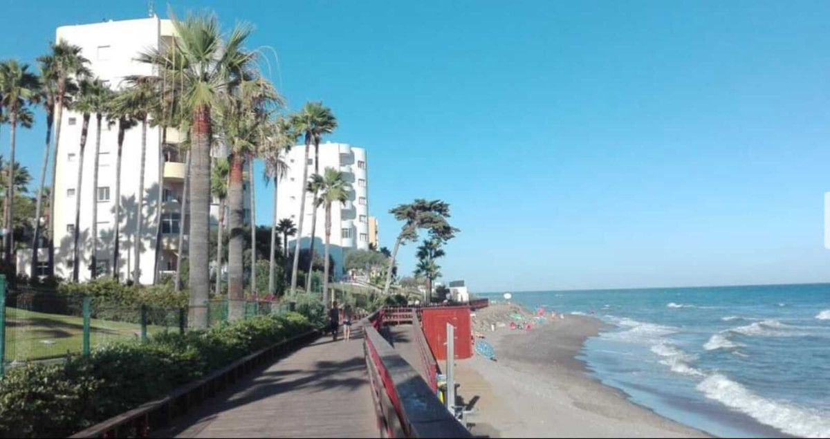Middle Floor Apartment bilde 15