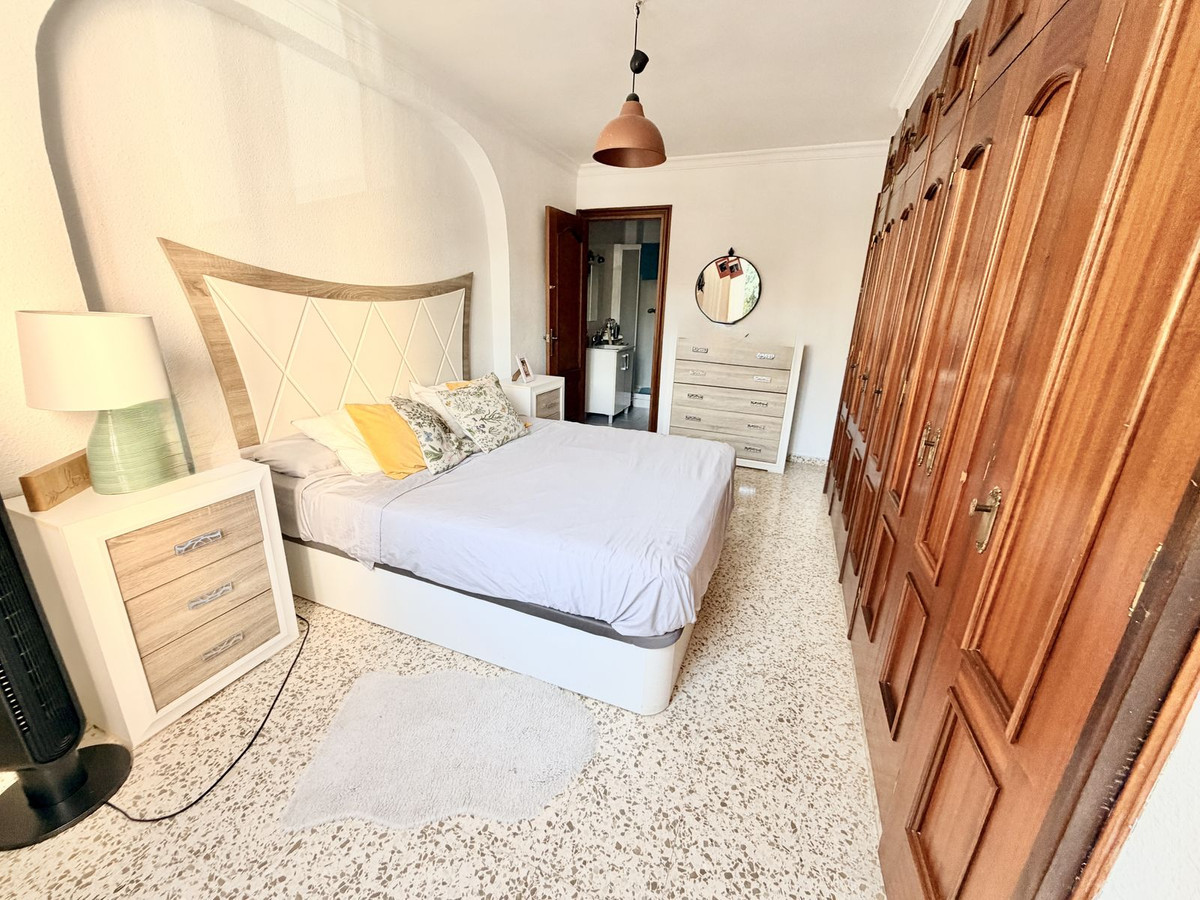Middle Floor Apartment bilde 8