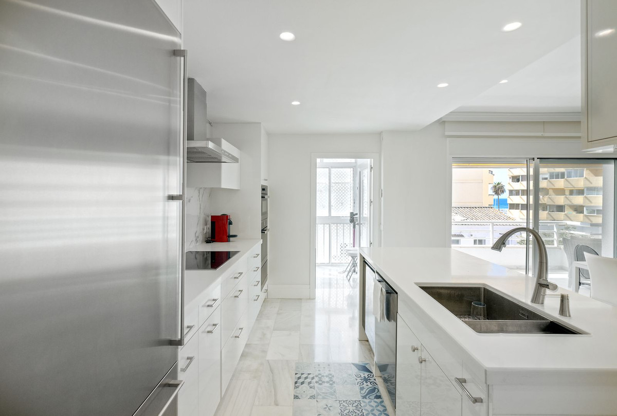Middle Floor Apartment bilde 38
