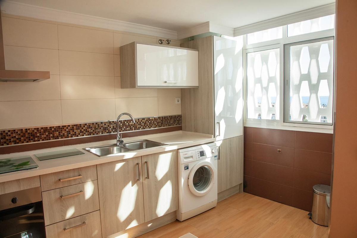 Middle Floor Apartment bilde 5