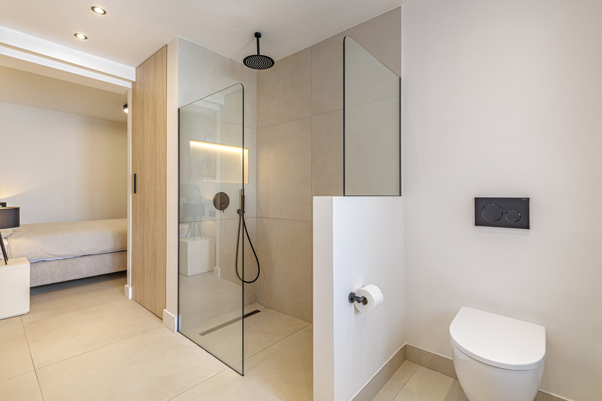 Middle Floor Apartment bilde 30
