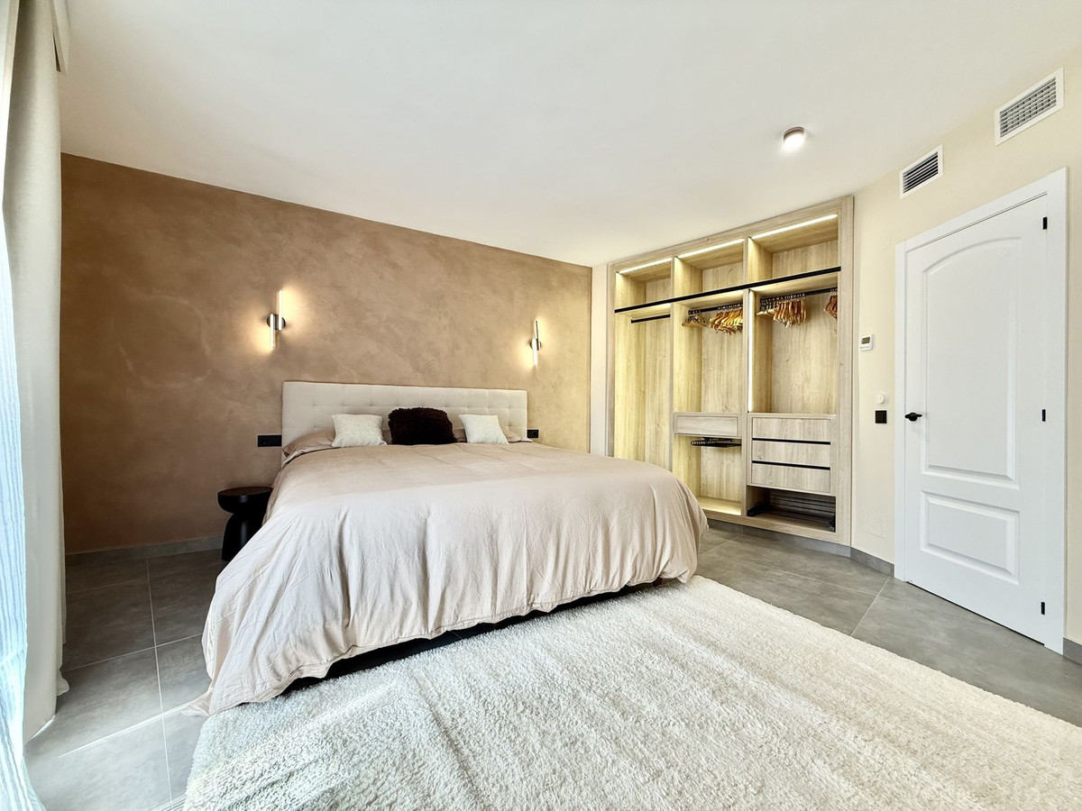 Middle Floor Apartment bilde 11