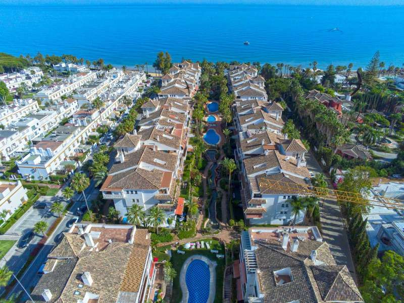 Middle Floor Apartment bilde 24