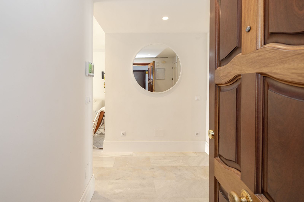 Middle Floor Apartment bilde 40