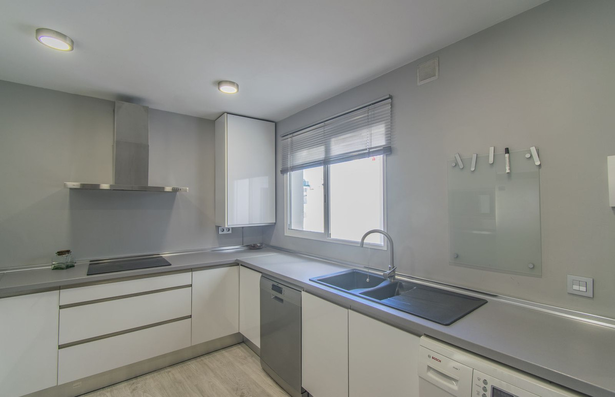 Middle Floor Apartment bilde 32