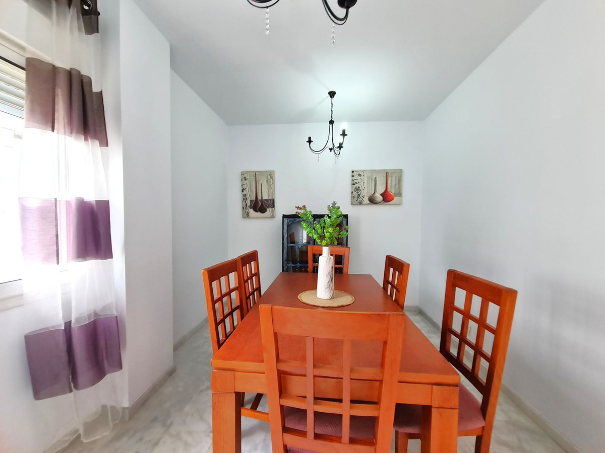 Middle Floor Apartment bilde 18