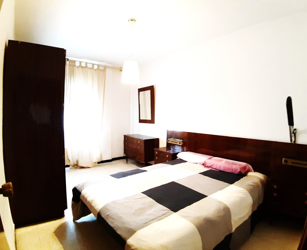Middle Floor Apartment bilde 21