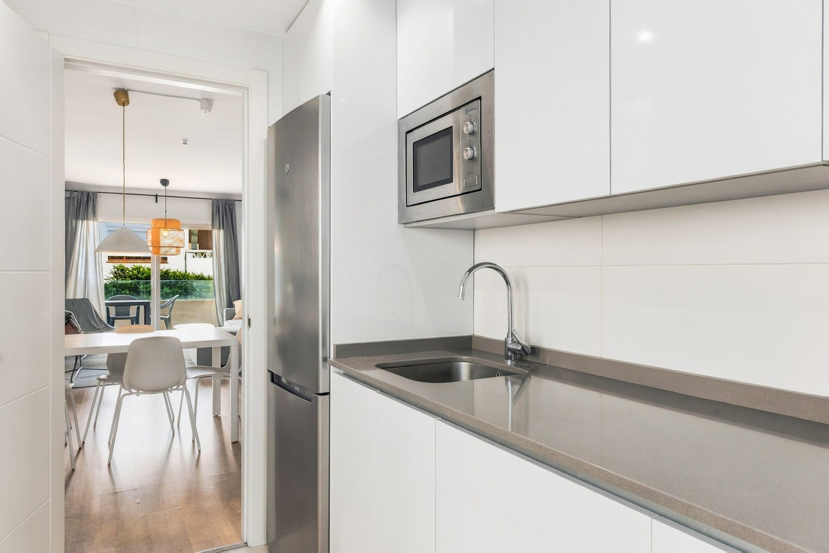 Middle Floor Apartment bilde 7