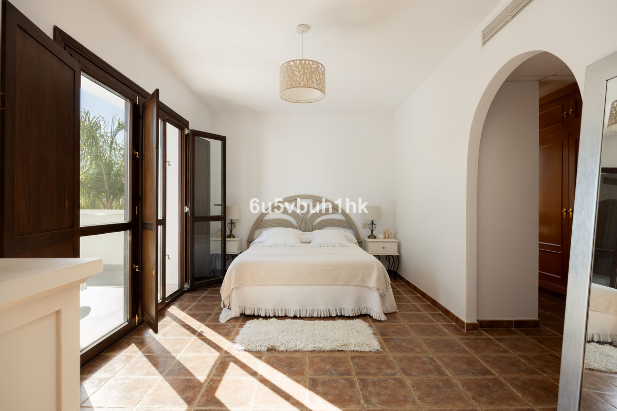 Detached Villa bilde 17