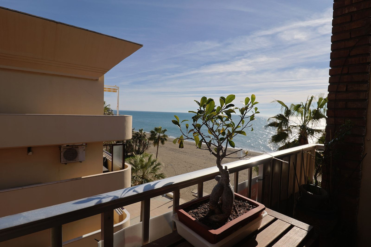 Middle Floor Apartment bilde 3