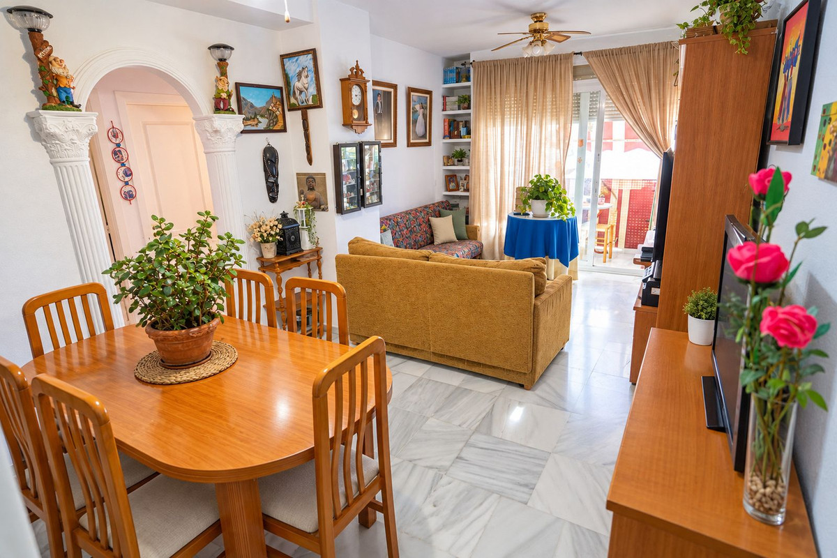 Middle Floor Apartment bilde 3