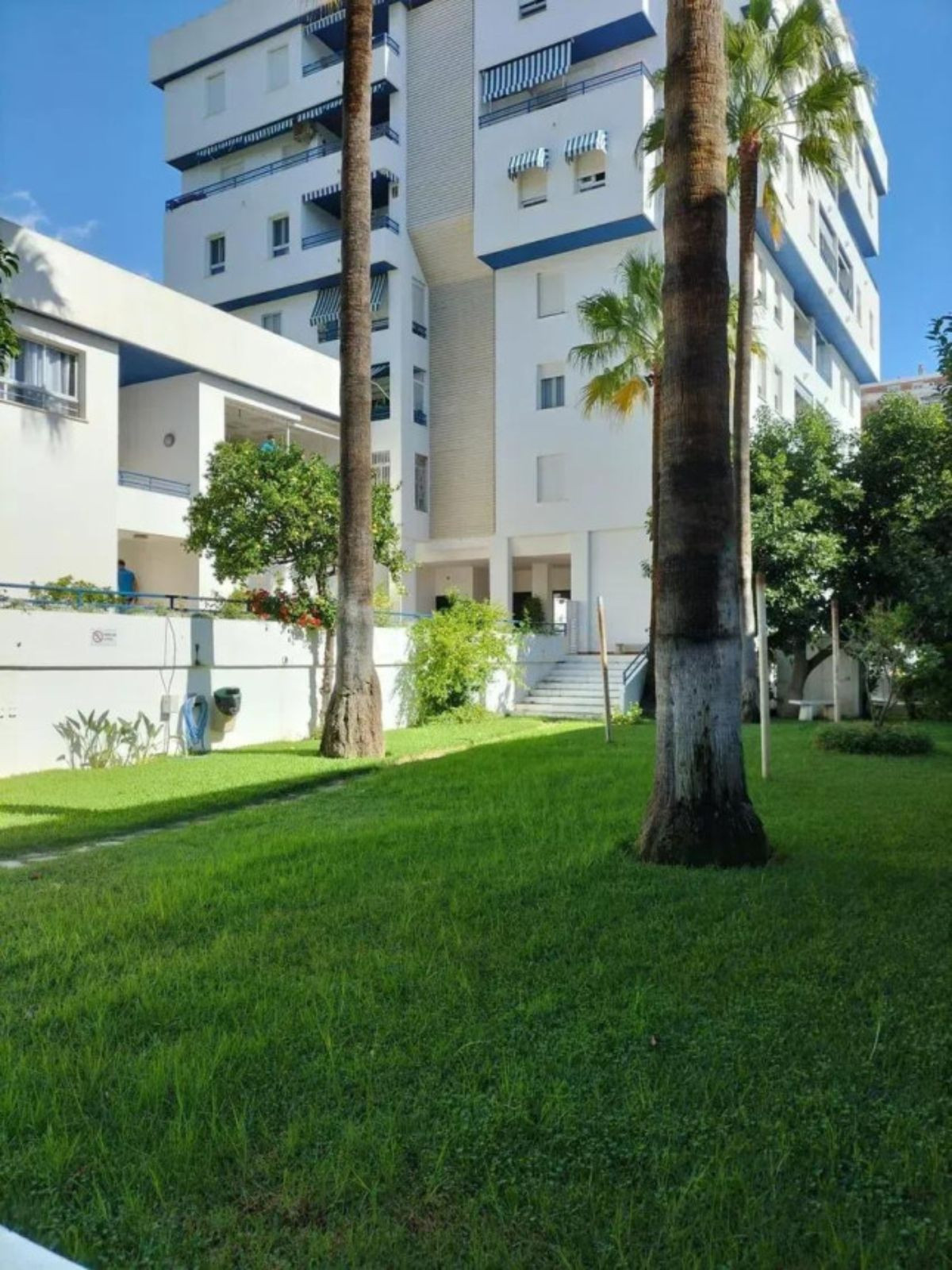Middle Floor Apartment bilde 1