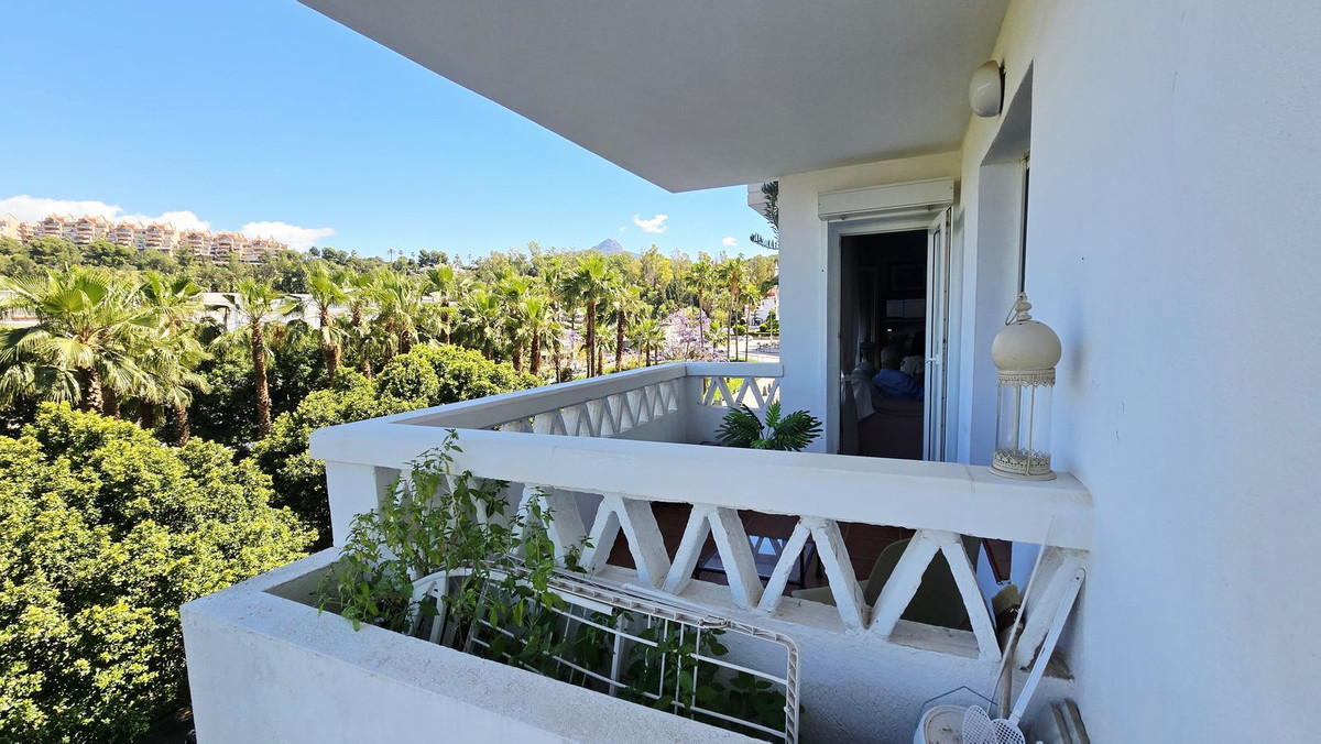Middle Floor Apartment bilde 14
