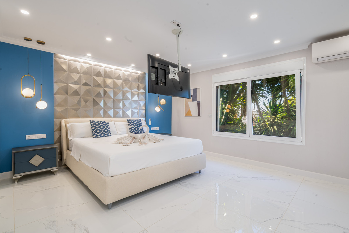 Detached Villa bilde 15
