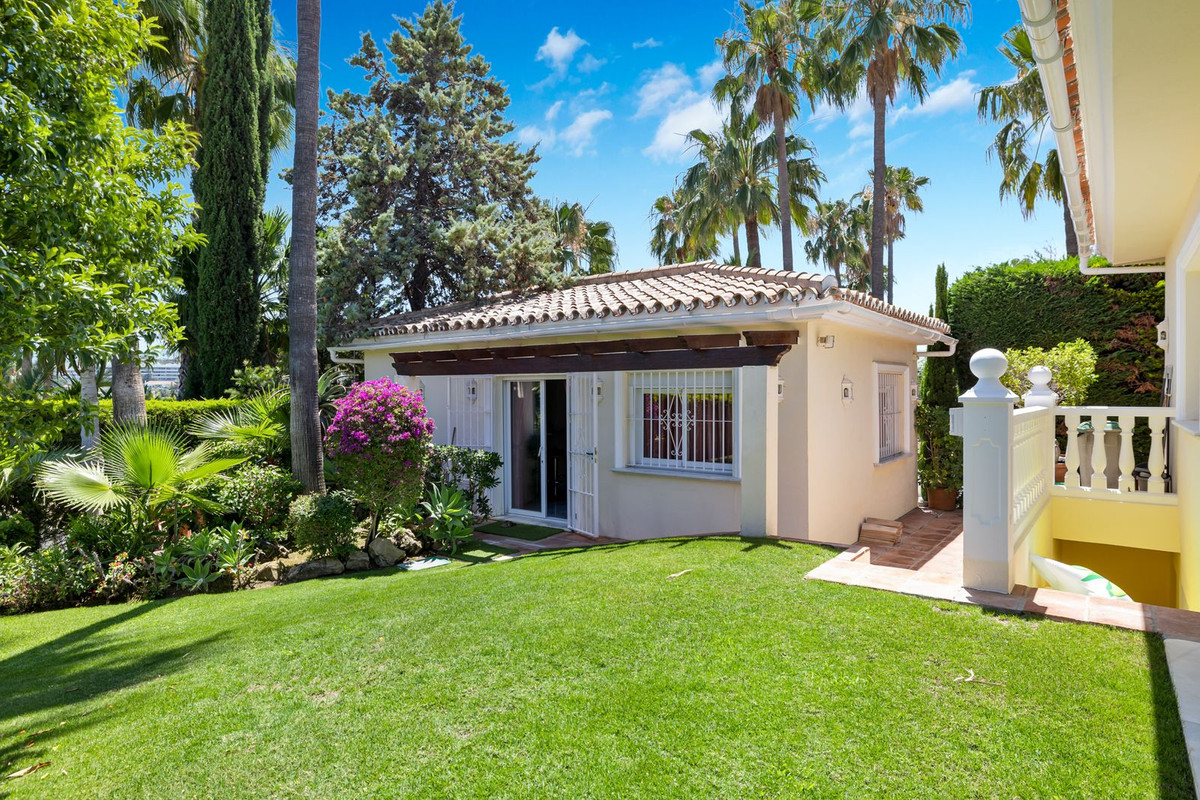 Detached Villa bilde 15