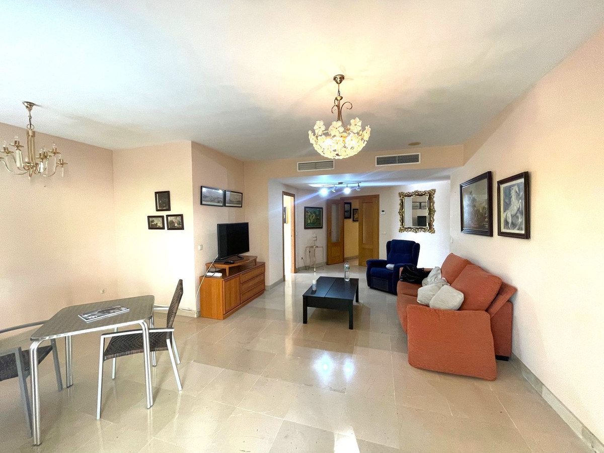 Middle Floor Apartment bilde 4
