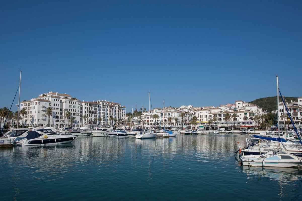 Middle Floor Apartment bilde 32