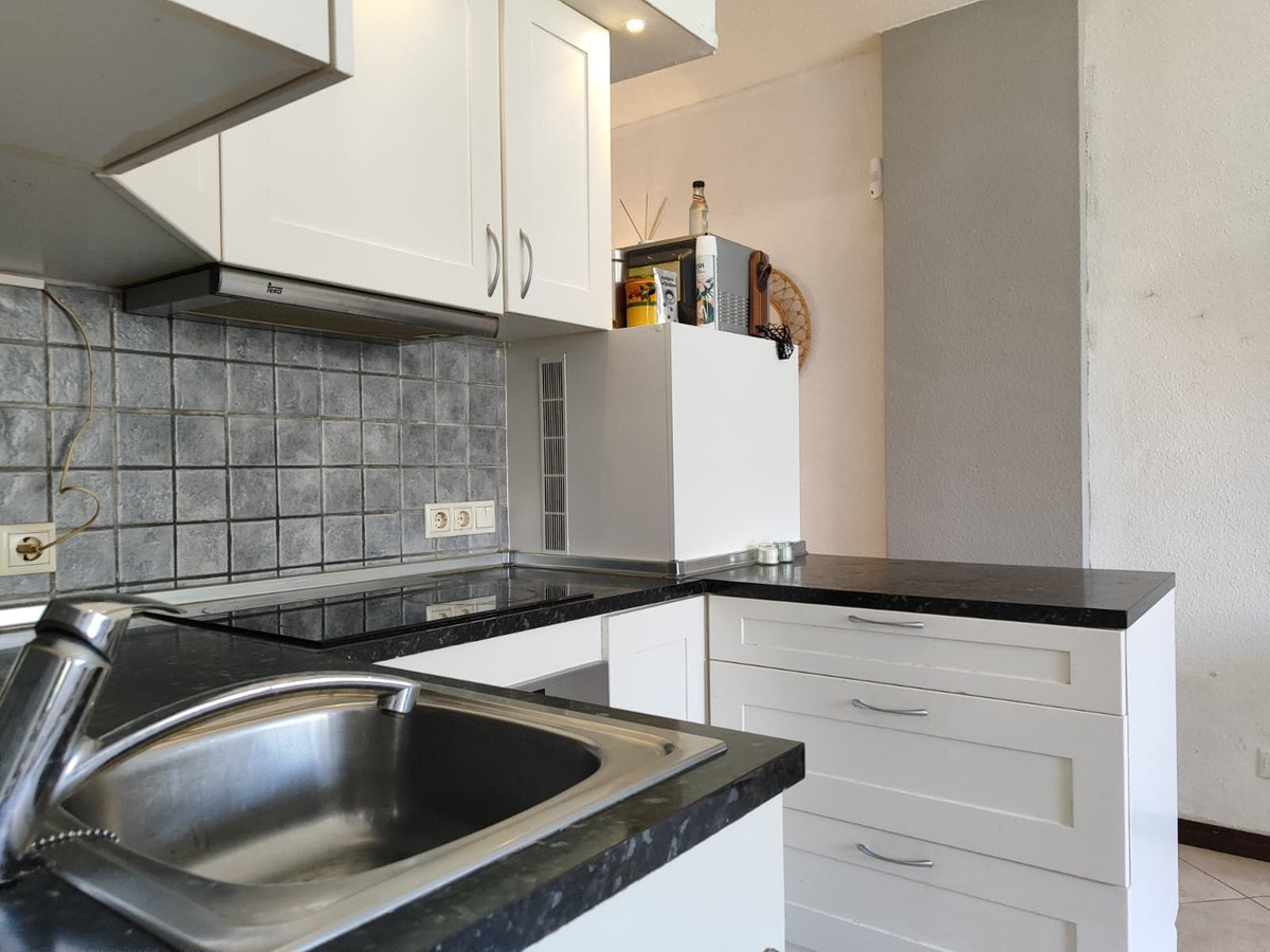 Middle Floor Apartment bilde 23