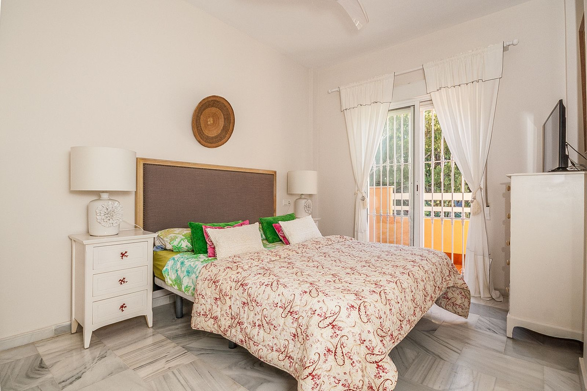 Middle Floor Apartment bilde 4
