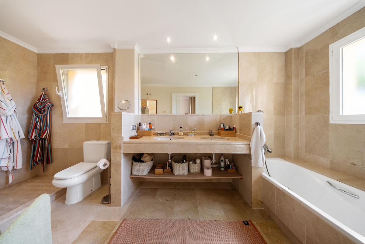 Middle Floor Apartment bilde 22
