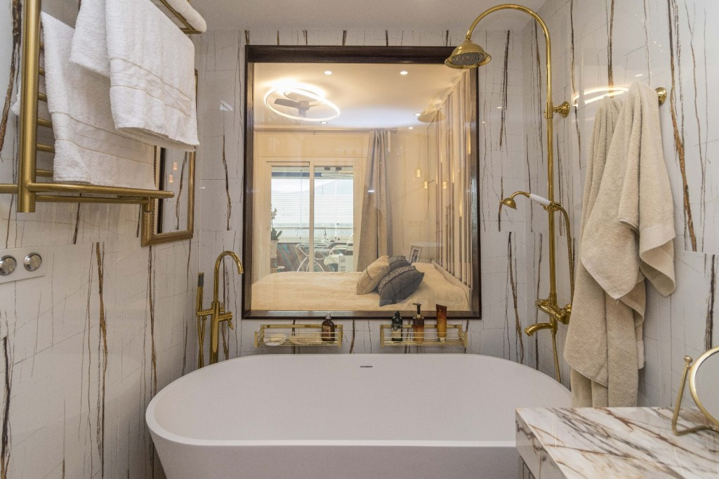 Middle Floor Apartment bilde 8