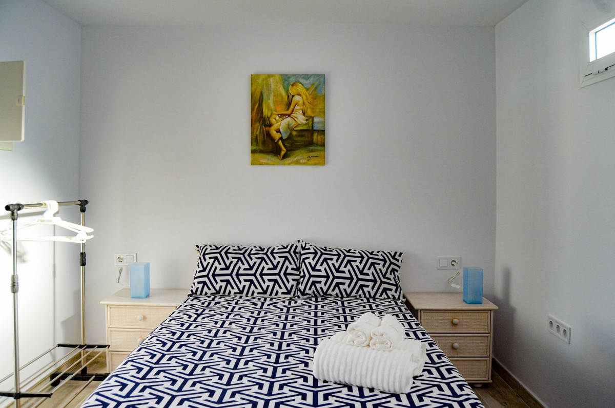 Middle Floor Apartment bilde 60