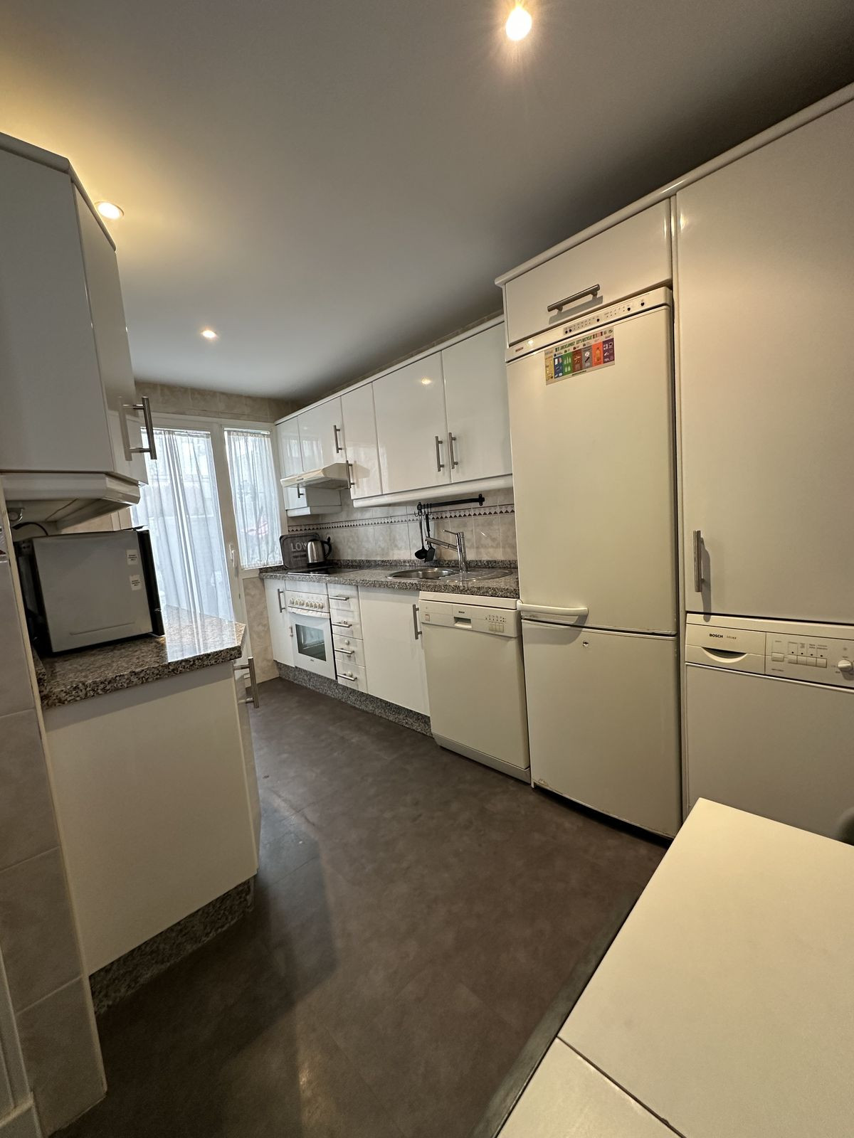 Middle Floor Apartment bilde 4