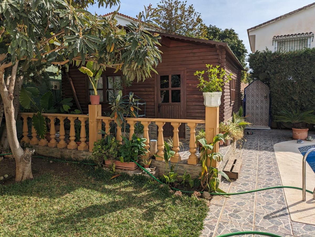 Detached Villa bilde 3