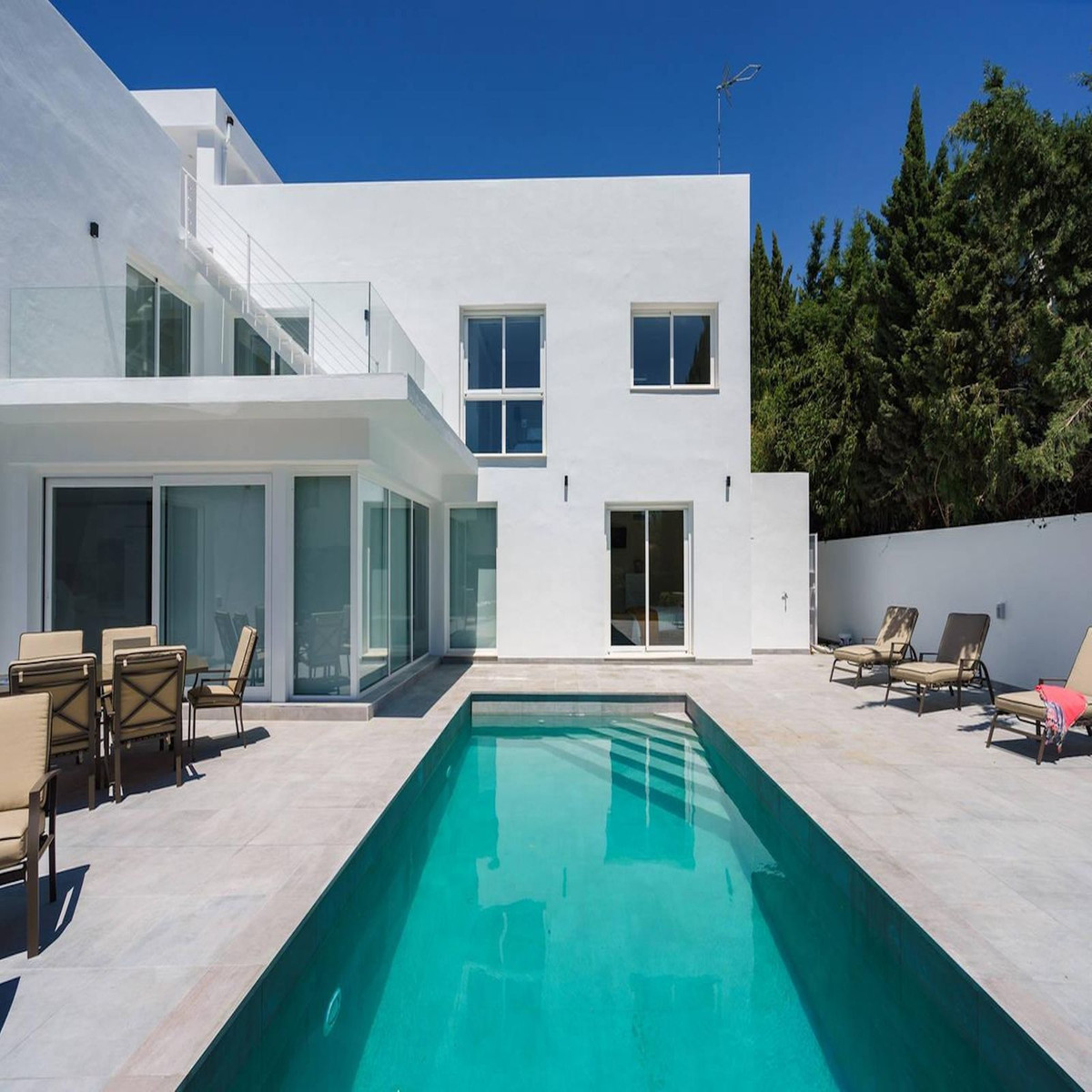 Detached Villa bilde 2