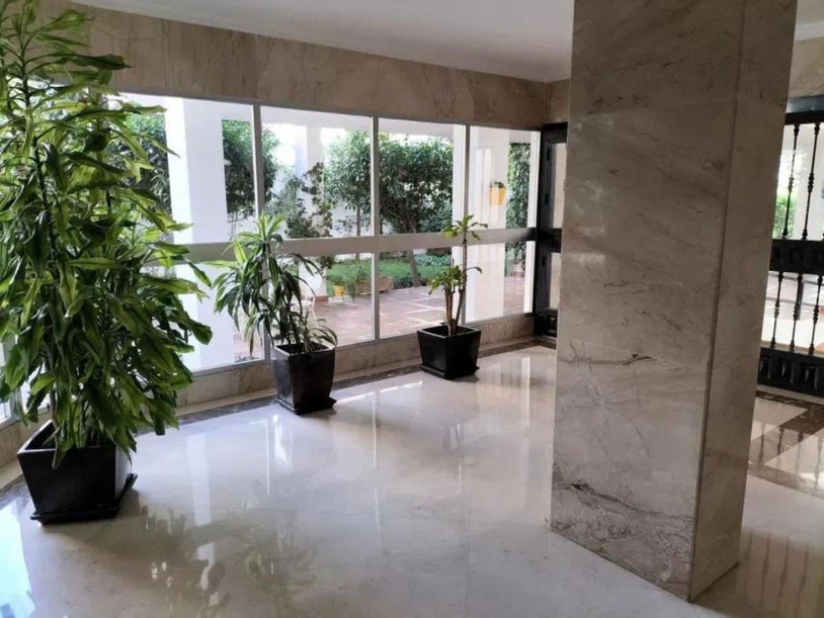 Middle Floor Apartment bilde 26