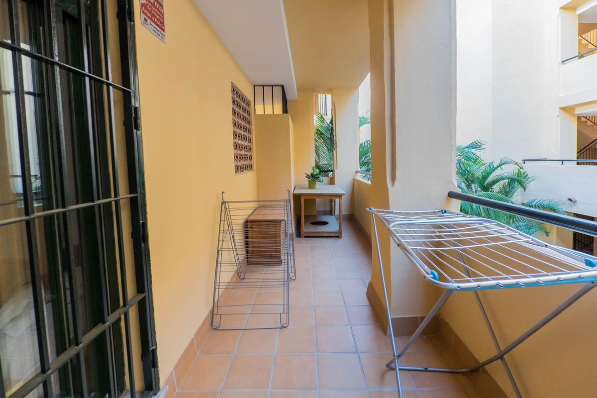 Middle Floor Apartment bilde 13