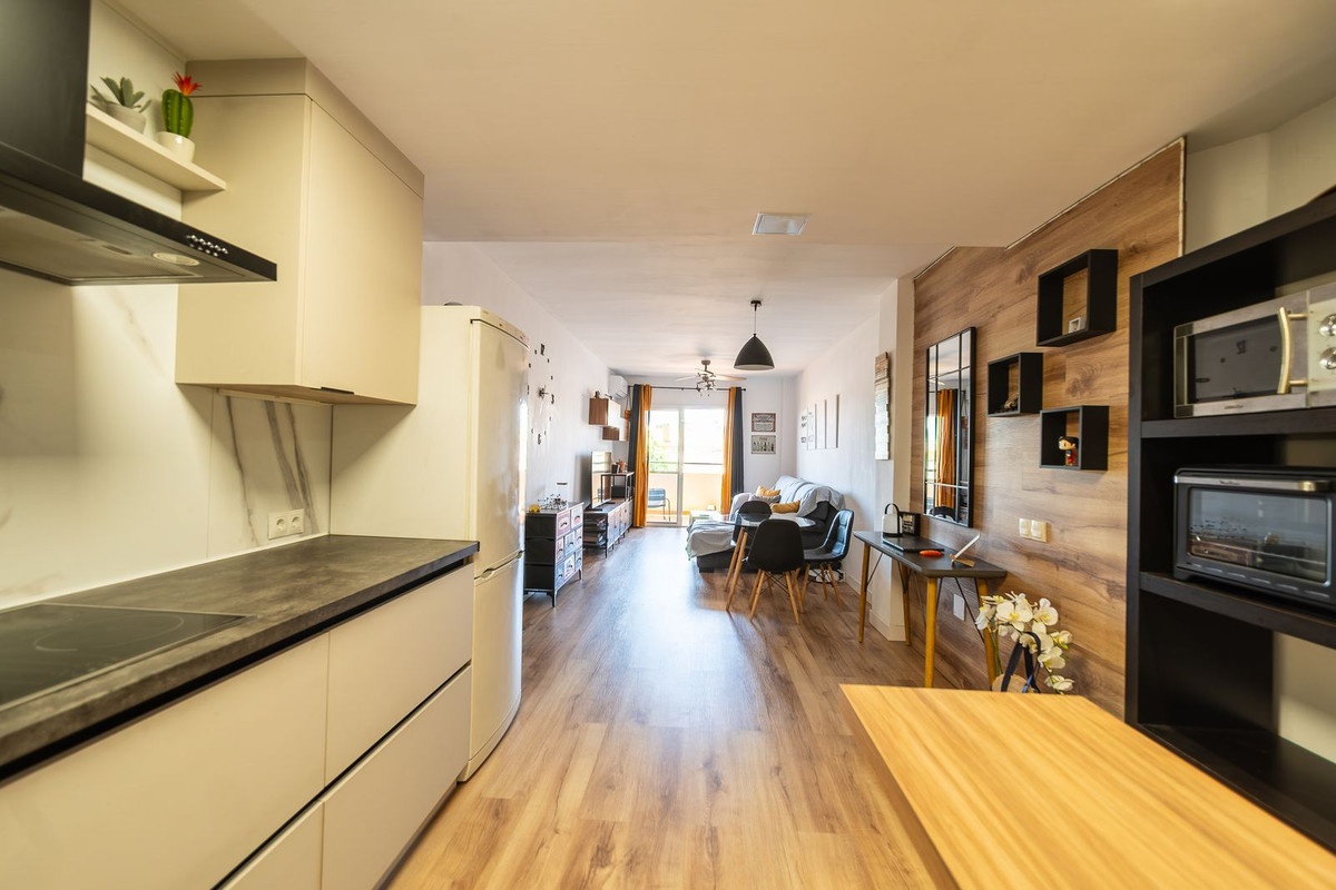 Middle Floor Apartment bilde 10